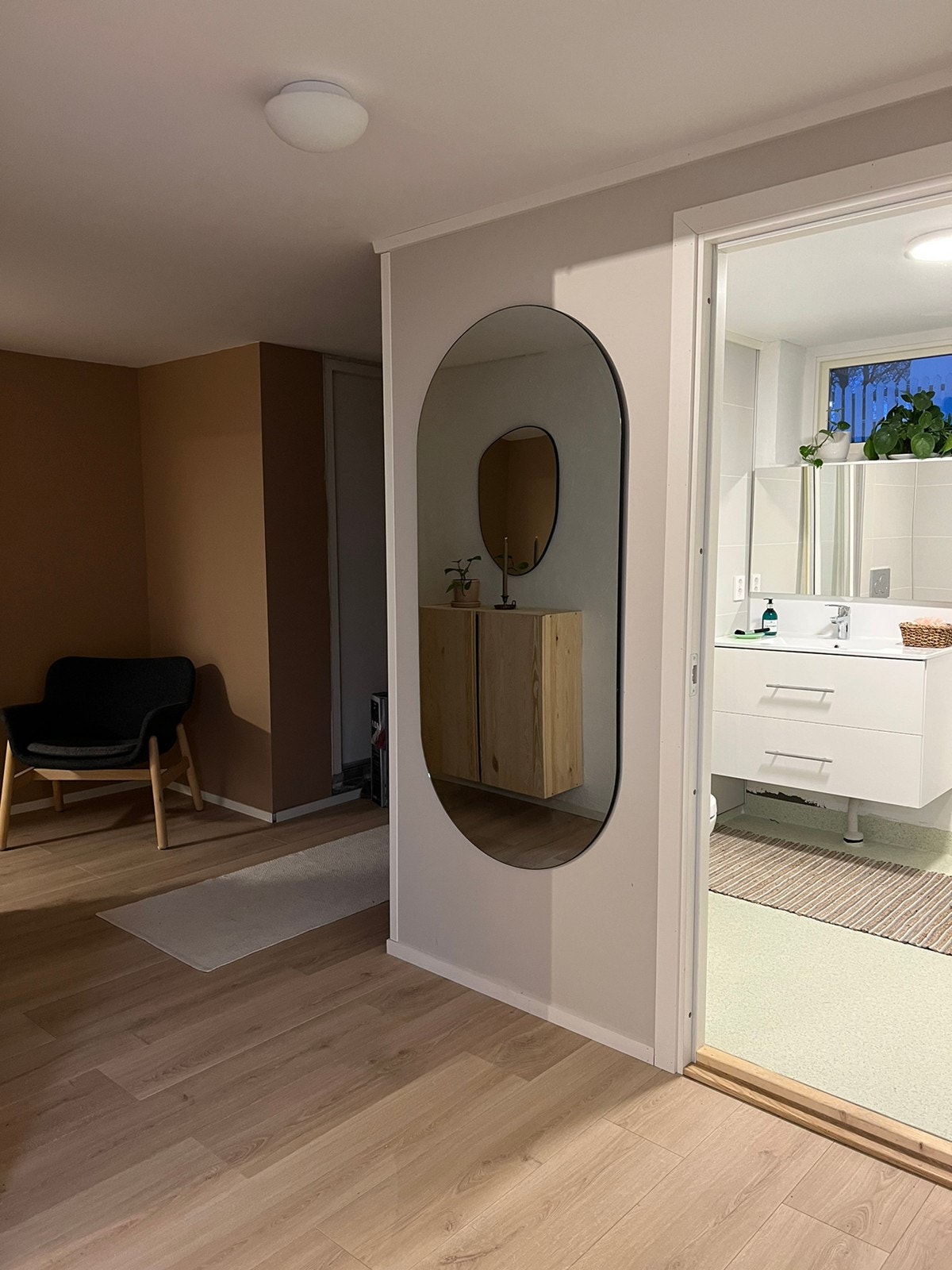 Entre og baderom Galleribilde