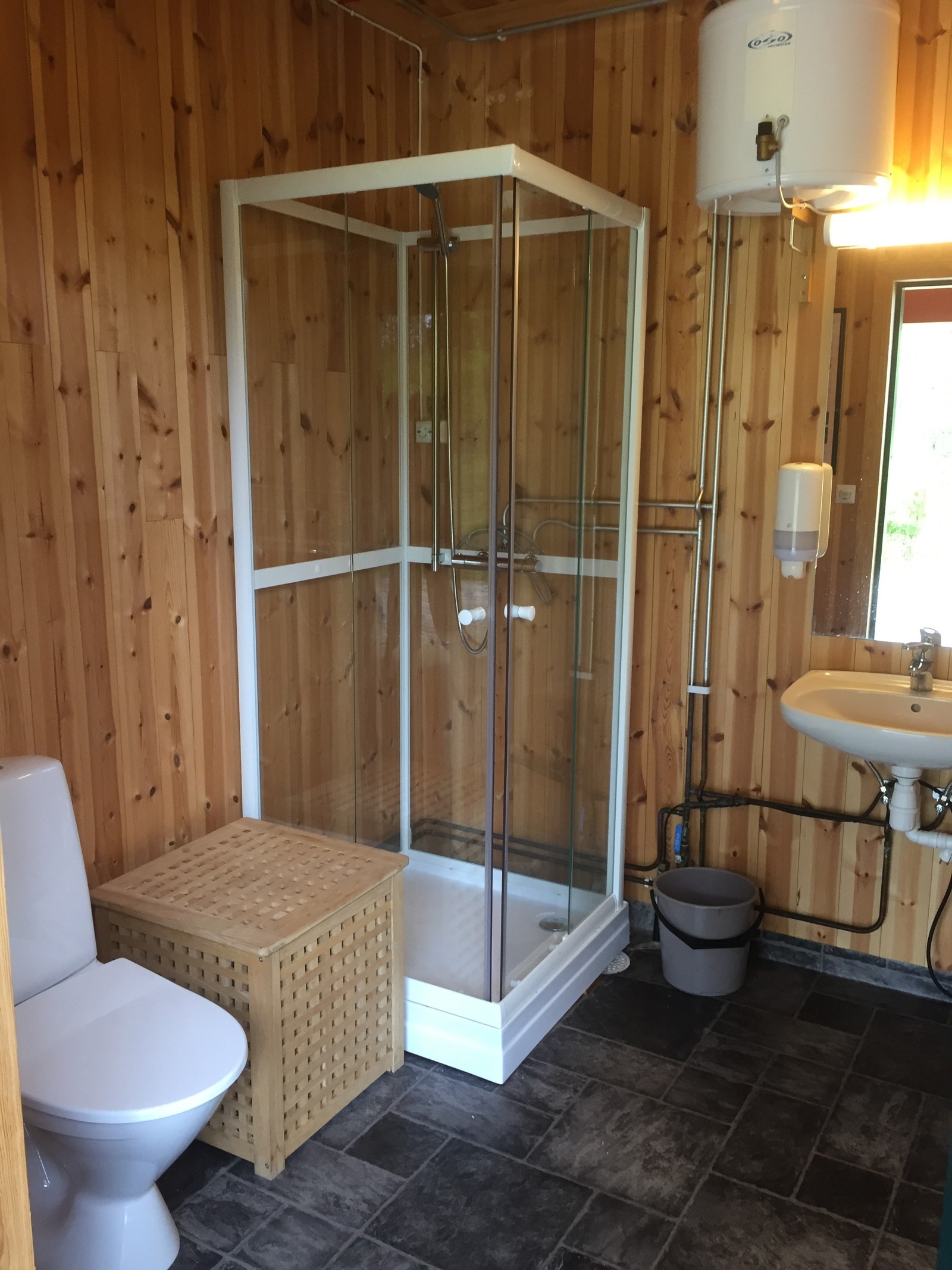 Dusj/Toalett Galleribilde