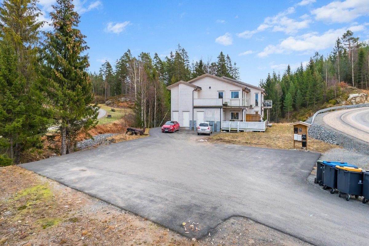 Stor parkering. Galleribilde