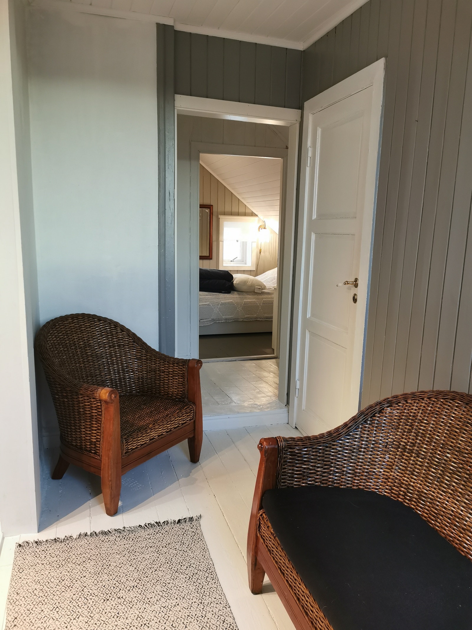 Loftsrom mot soverom Tromøysund Galleribilde