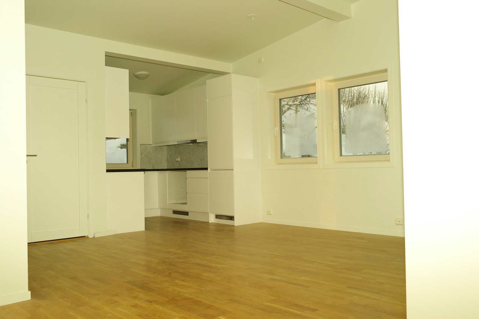 Felles kjøkken og stue på andre plan. Galleribilde