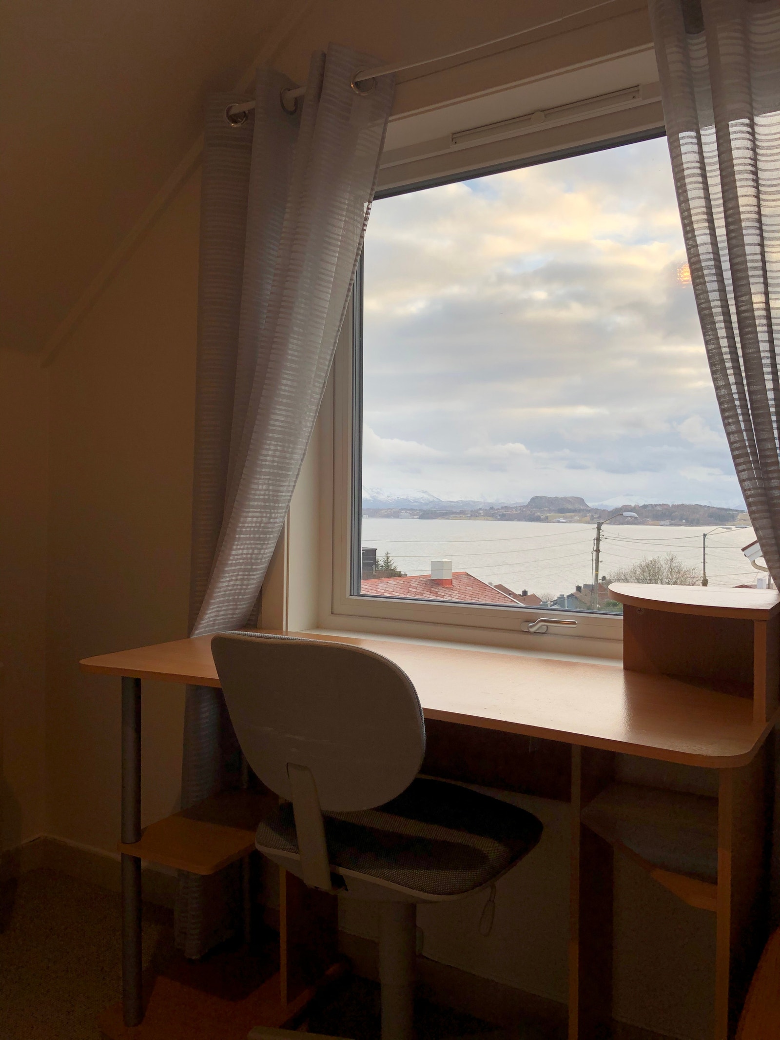 Arbeidsrom med utsikt Galleribilde