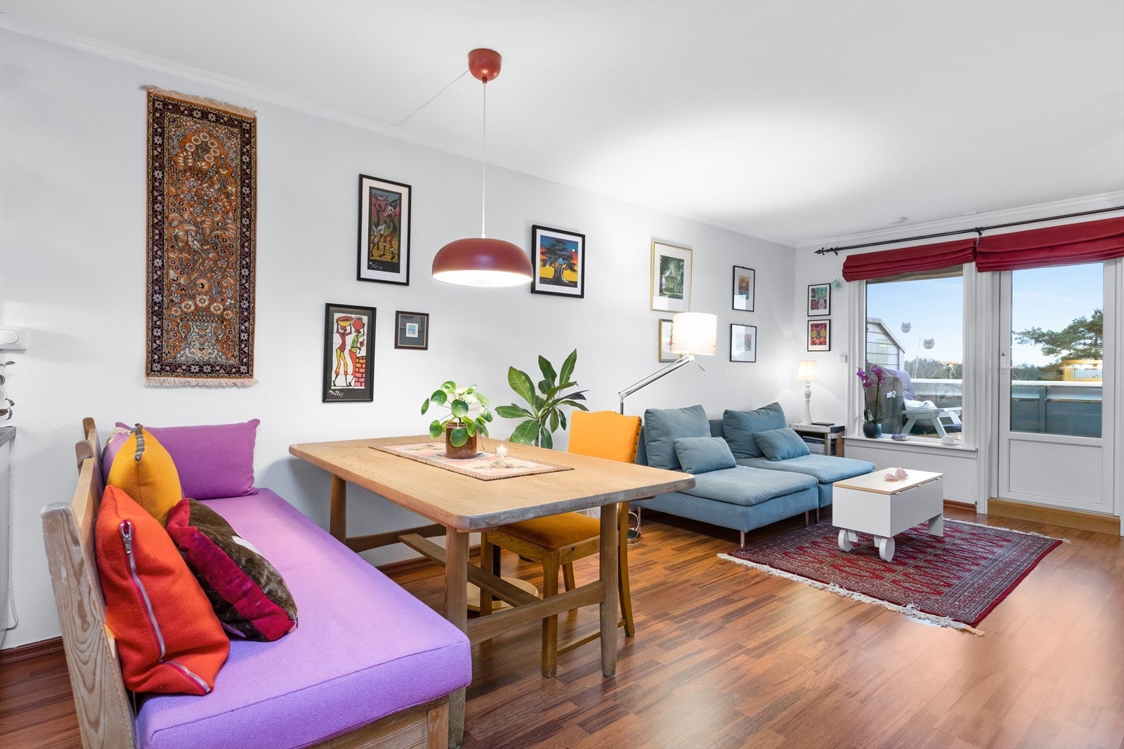 Jonas Rajesan fra DNB Eiendom har gleden av å presentere Rugdeberget 51! Galleribilde