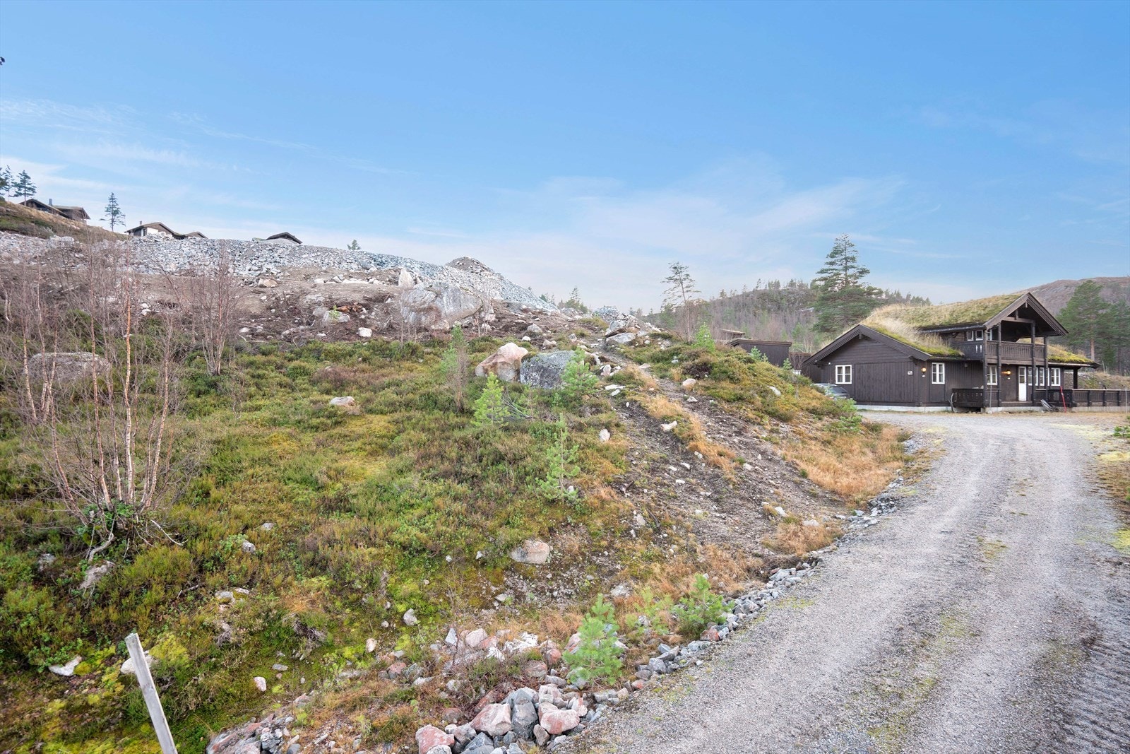 Eiendommen kan bebygges med dobbelthytte/familiehytte! Galleribilde