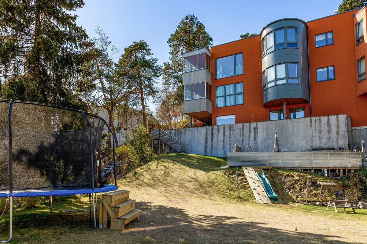 PJZlXcJU Galleribilde