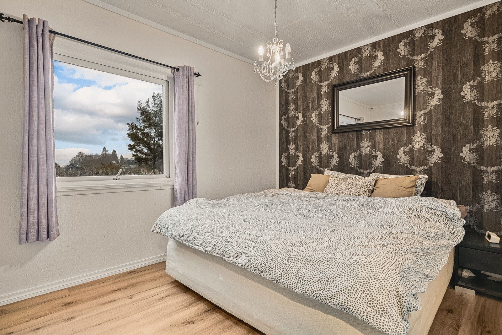 Et av boligens 3 soverom. Galleribilde