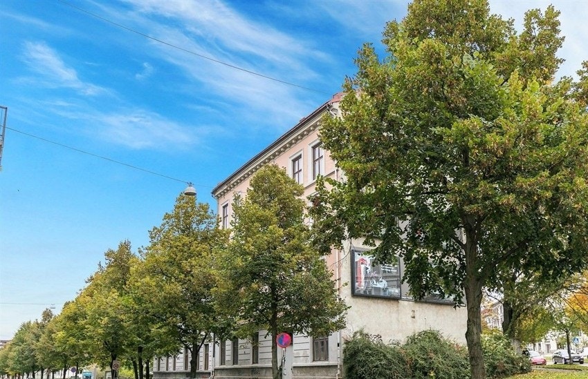 Velkommen til Jens Bjelkes gate 98, presentert av Schala & Partners avd. Bjørvika / Gamle Oslo ved Henrik Jensen, tlf. 996 92 427. Galleribilde