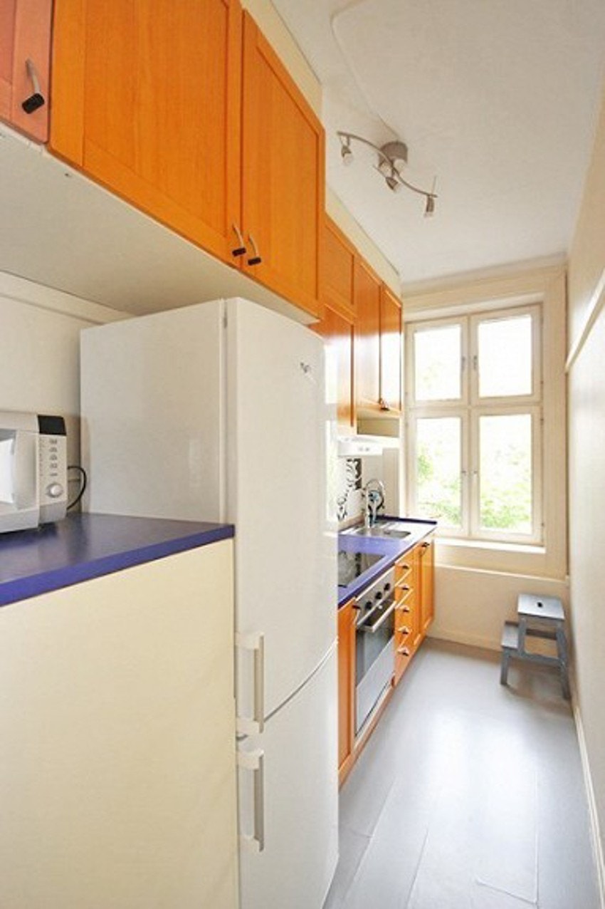 Separat kjøkken. Bildet er tatt fra tidligere periode uten leietakere boende. Galleribilde