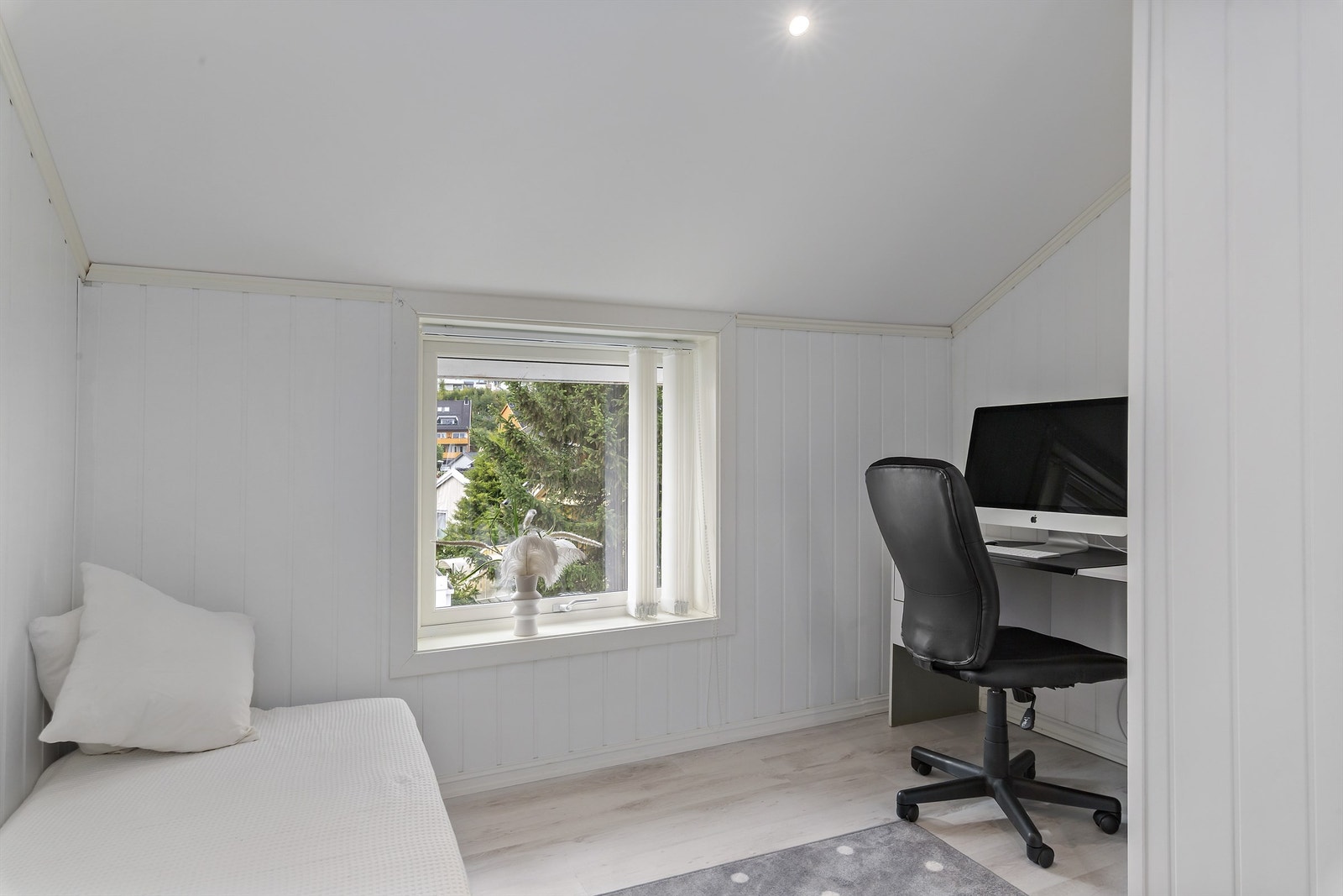 Soverom 2 er 8 kvm. Galleribilde