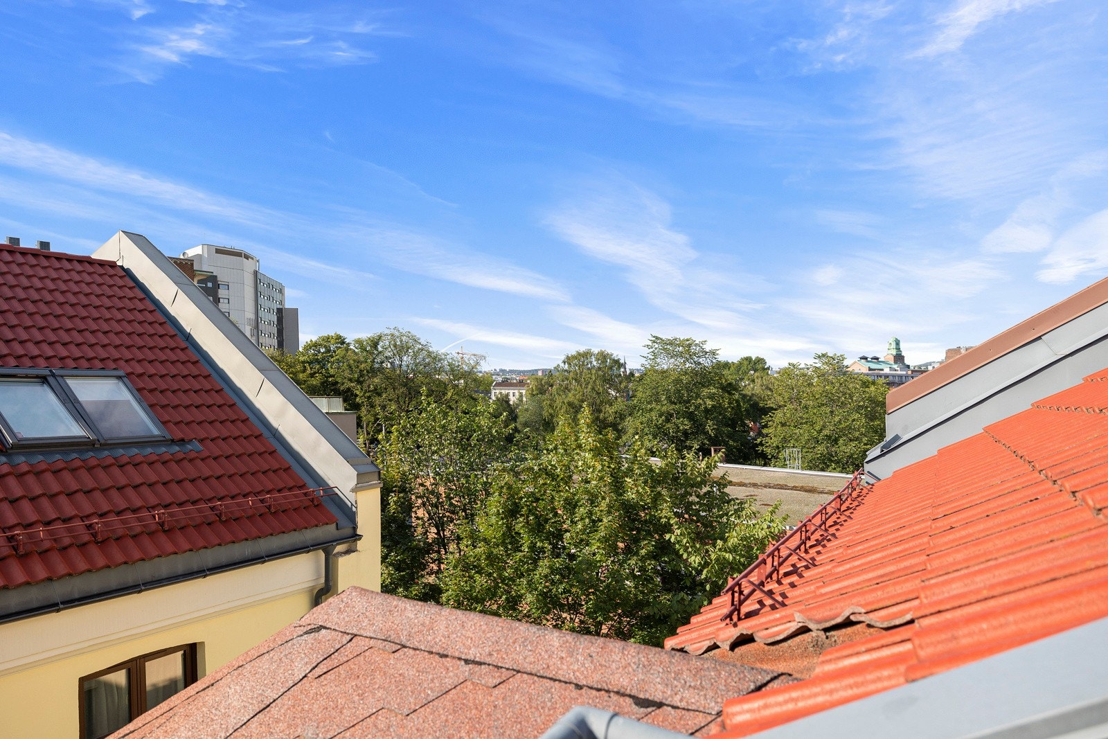 Terrassen ligger vestvendt for optimale solforhold. Galleribilde