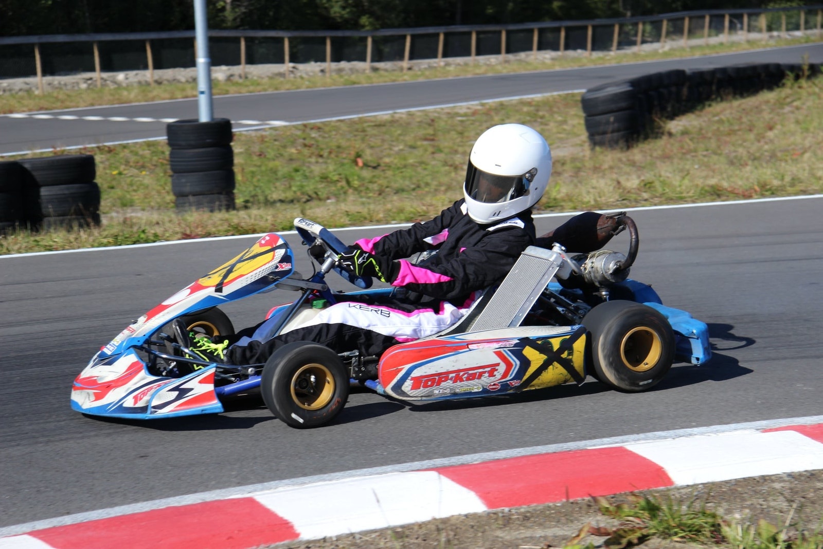 Gokartbanen til Grong Karting ligger rett ved Bjørgan. Galleribilde