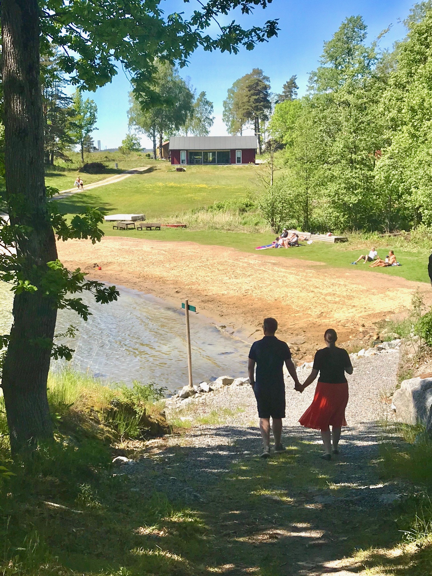 Gangveien mellom strendene Galleribilde