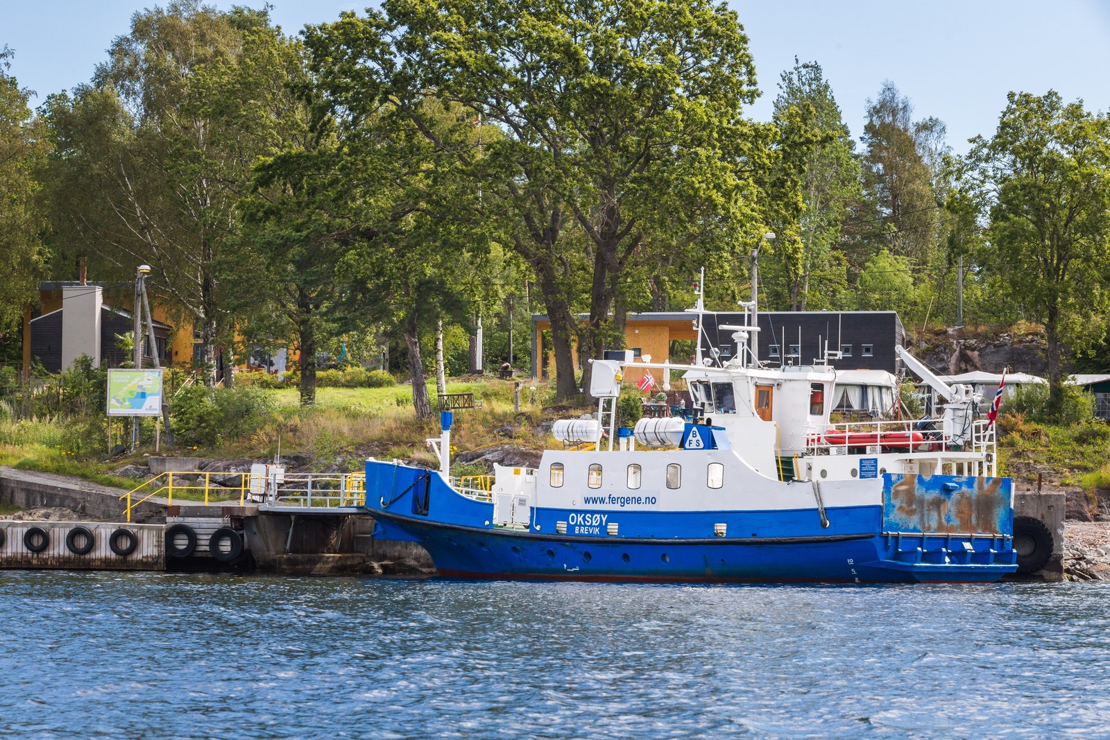 Bilferge til og fra Brevik hele året Galleribilde