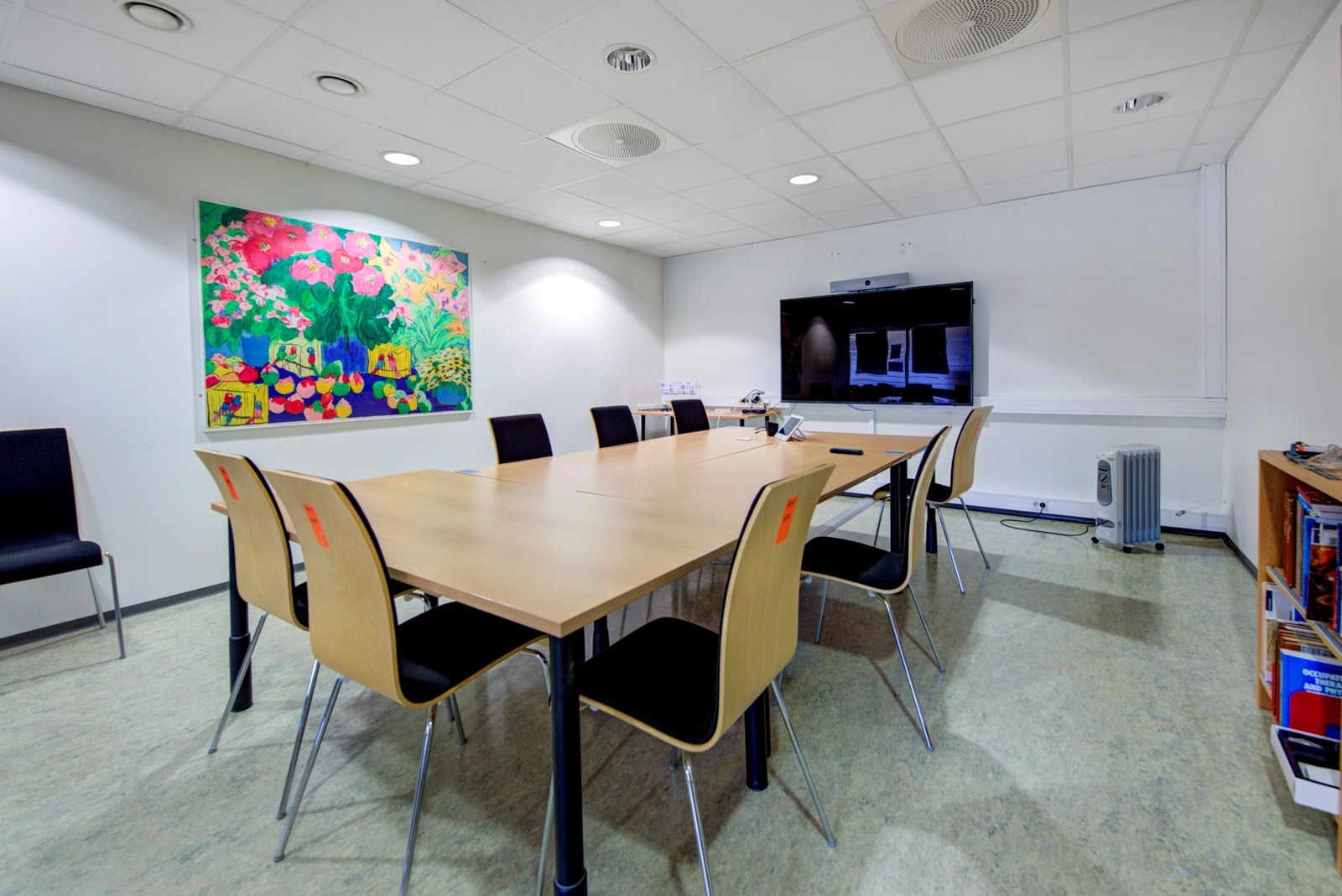 Eiendommen innehar rikelig med møterom. Galleribilde