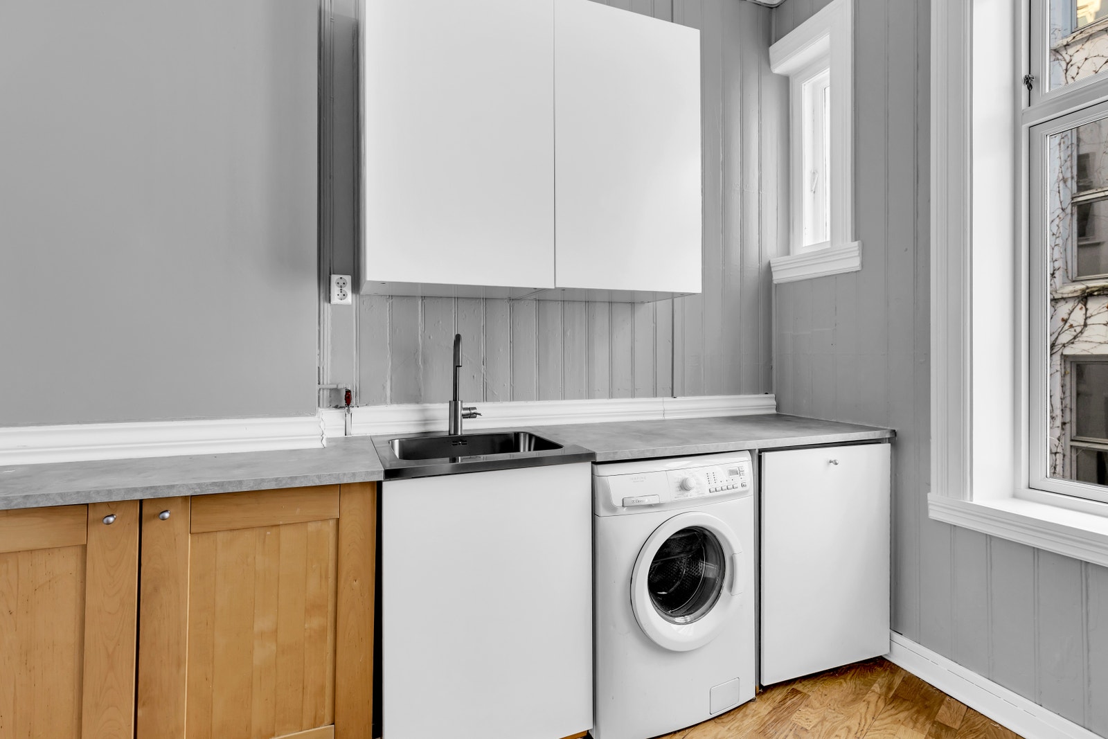 INK OPPVASKMASKIN, VASKEMASKIN, KOMFYRTOPP, STEKEOVN, KOMINERT FYSER OG KJØLESKAP Galleribilde