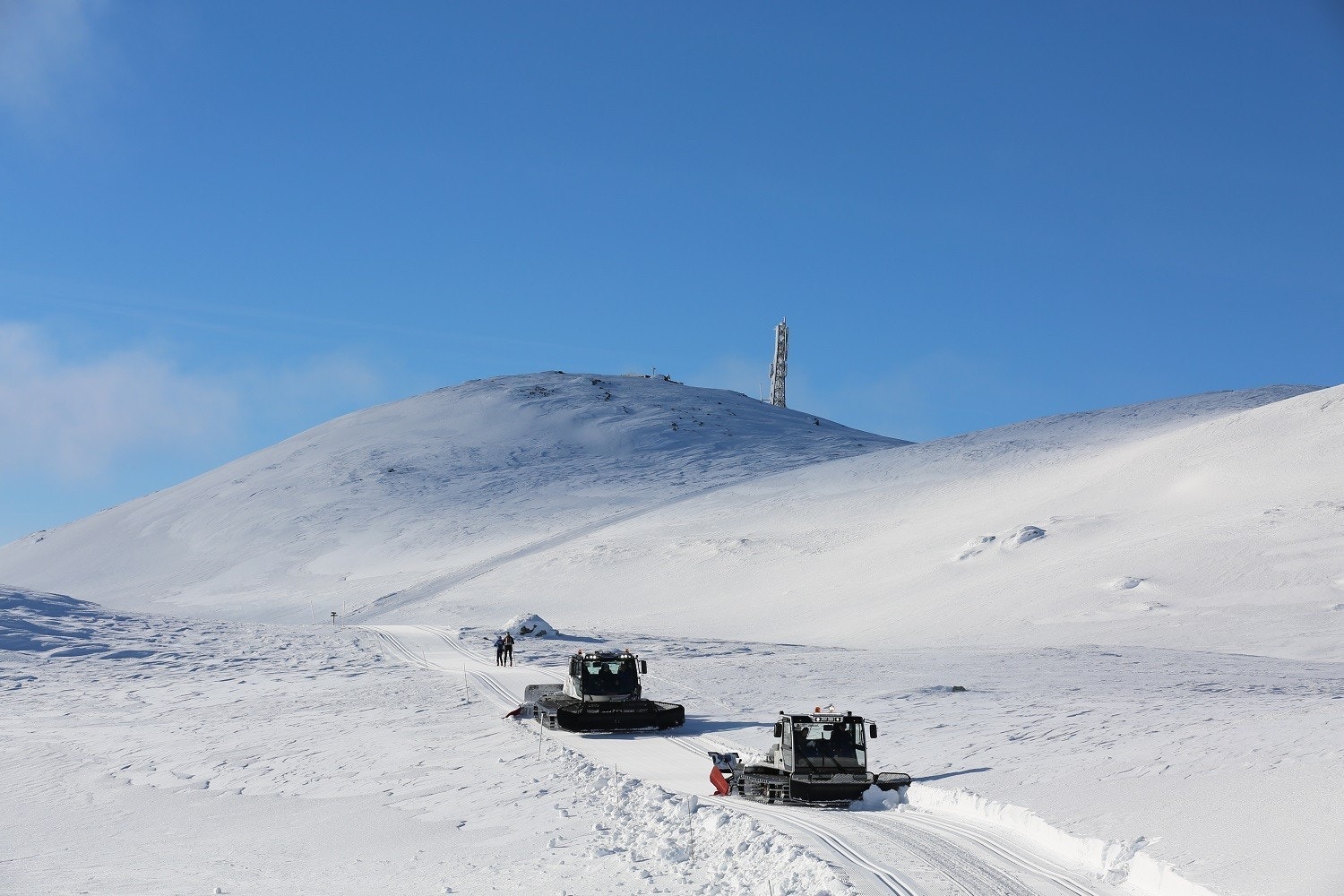 På vei mot Spåtidtåppen. 1414 moh. Galleribilde