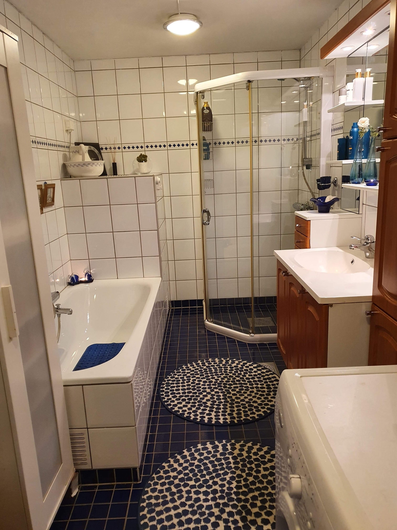 Badekar og Dusjhjørne Galleribilde