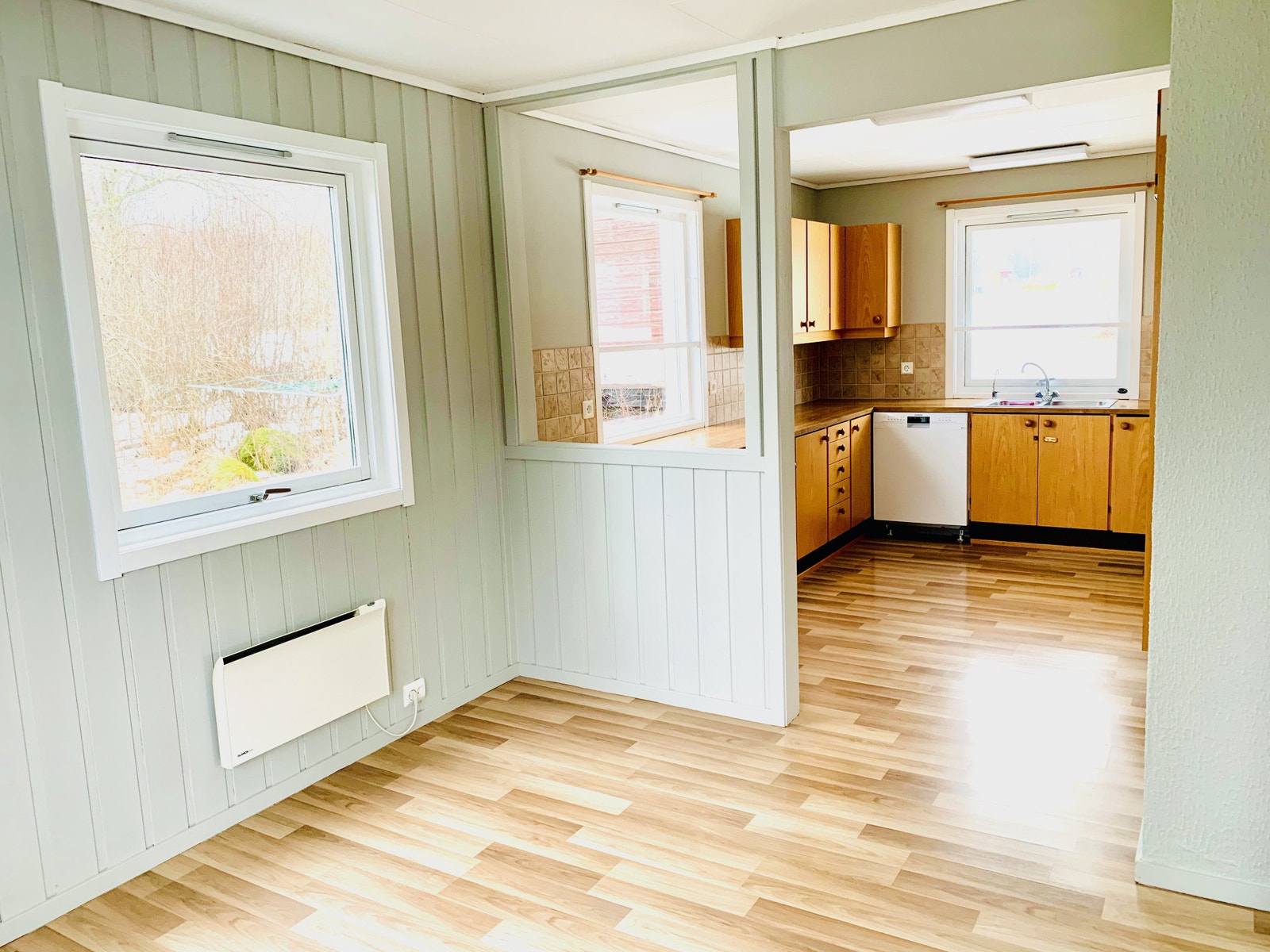 Kjøkken med spiseplass Galleribilde