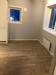 Plass til spisebord på kjøkkenet om man vil ha det der Galleribilde