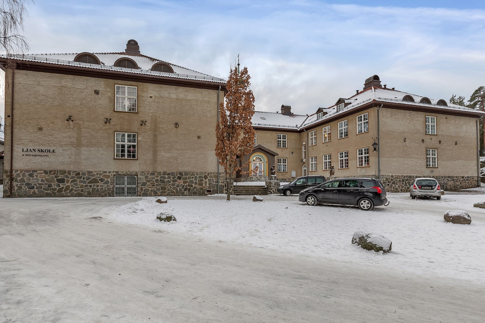 xLjanSkole.jpg Galleribilde