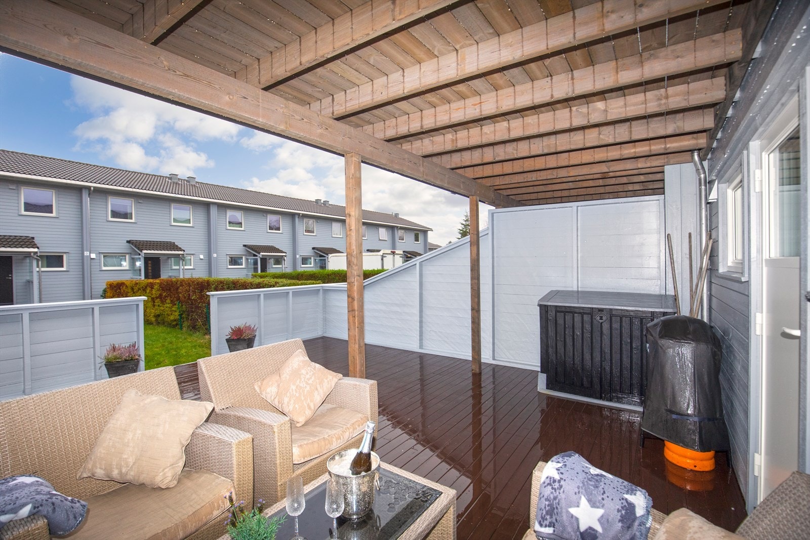 Terrassen er delvis overbygget Galleribilde