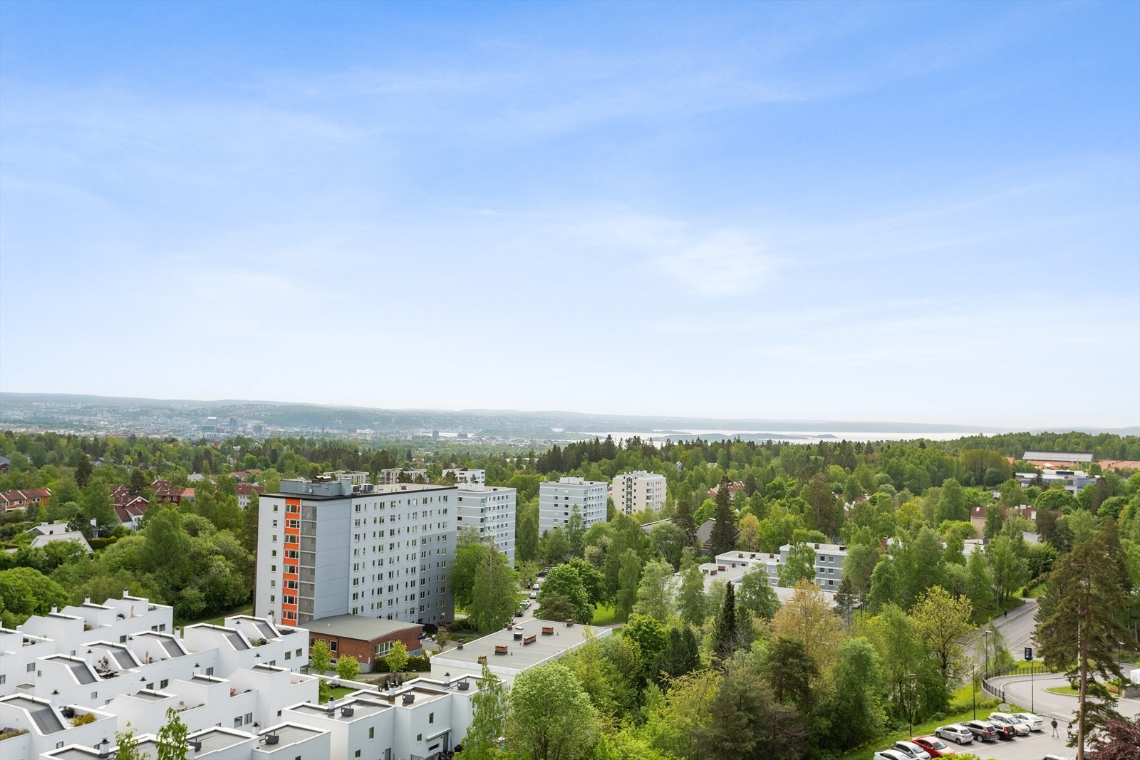 Felles takterrasse med fantastisk utsiktg Galleribilde