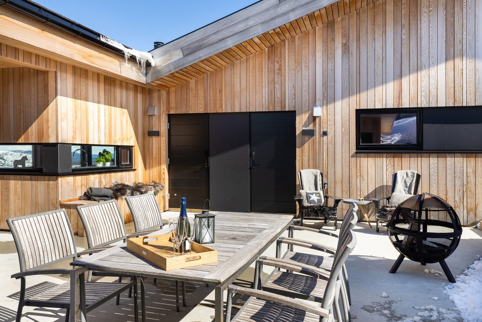 Flott opparbeidet uteplass Galleribilde