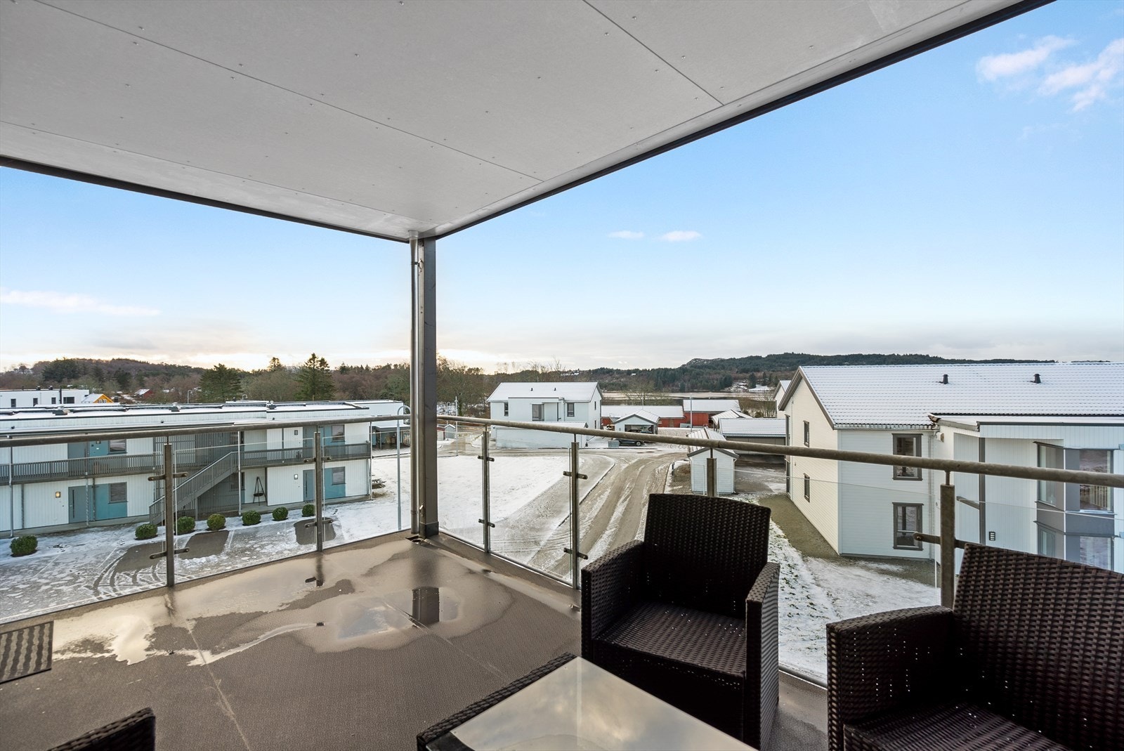 Overbygd terrasse med utsikt mot vest Galleribilde