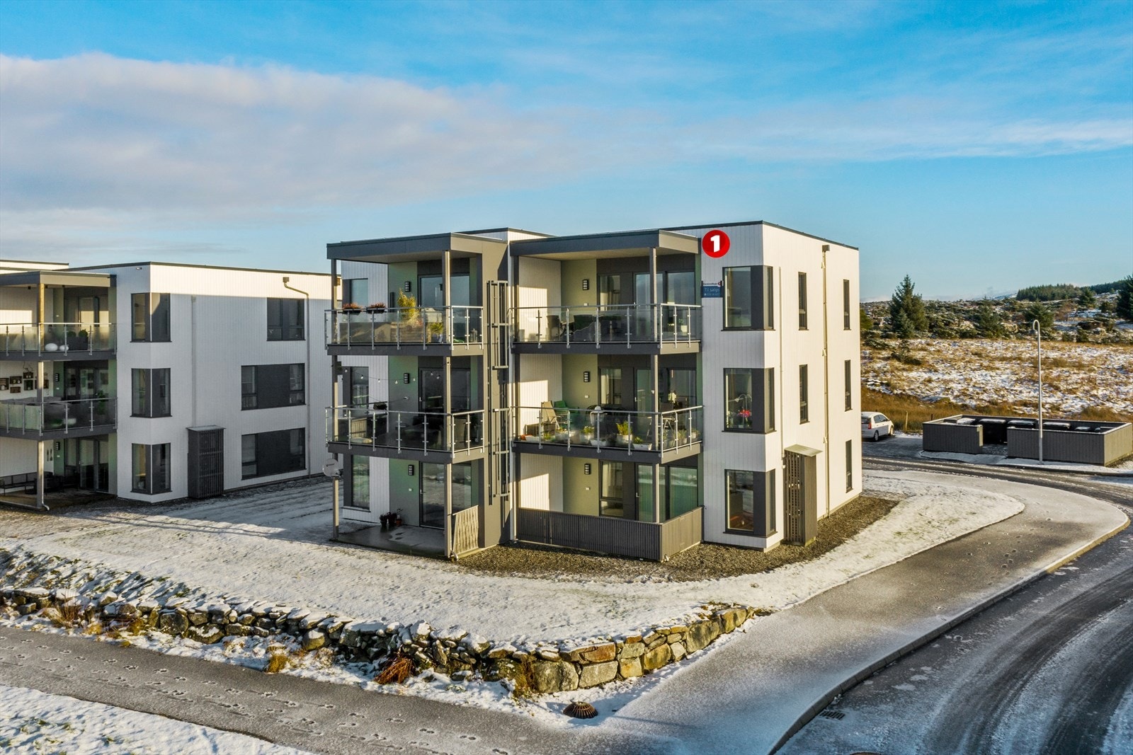 Fin nyere leilighet i toppetasjen Galleribilde