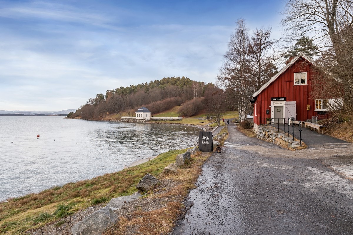 Idylliske Hvervenbukta Galleribilde