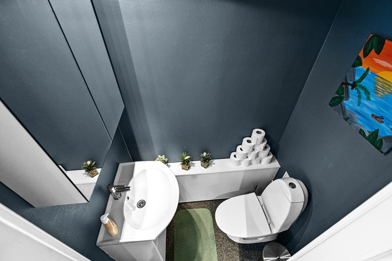 Styret jobber nå med å utarbeide tilbud til beboere som ønsker oppgradering til dusj.
Godkjent firma vil tilby ulike løsninger som beboer ønsker seg til meget god pris. Galleribilde