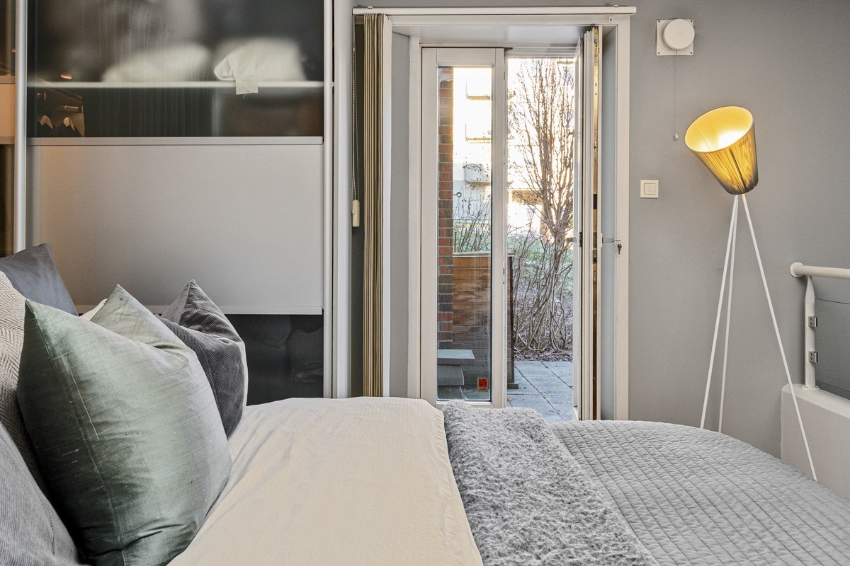 Fra mesaninen er det utgang til romslig uteplass Galleribilde