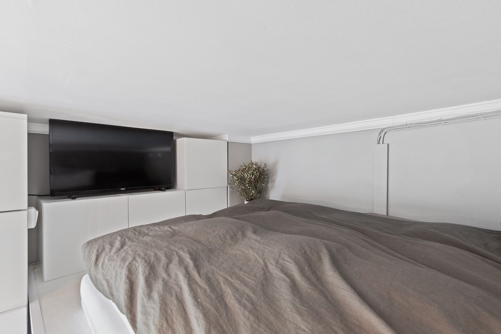 Innredet med noe skap. (Skapene medfølger) Galleribilde