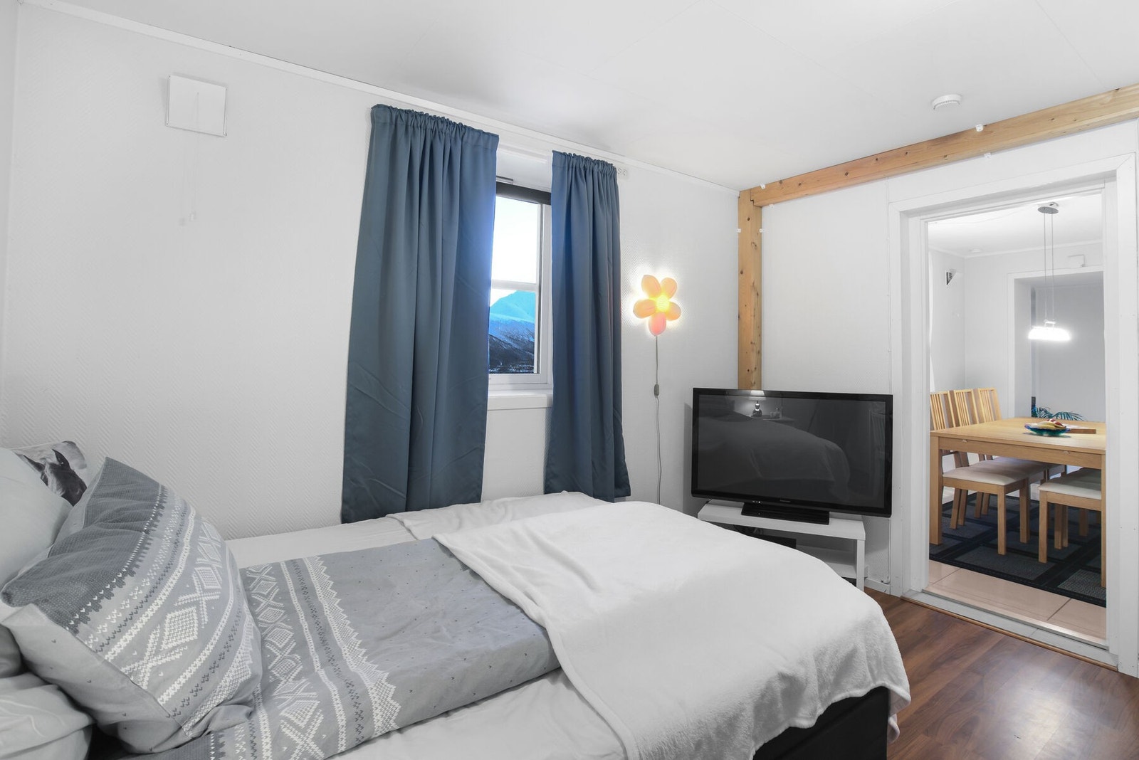 I leiligheten finner du to soverom. Galleribilde