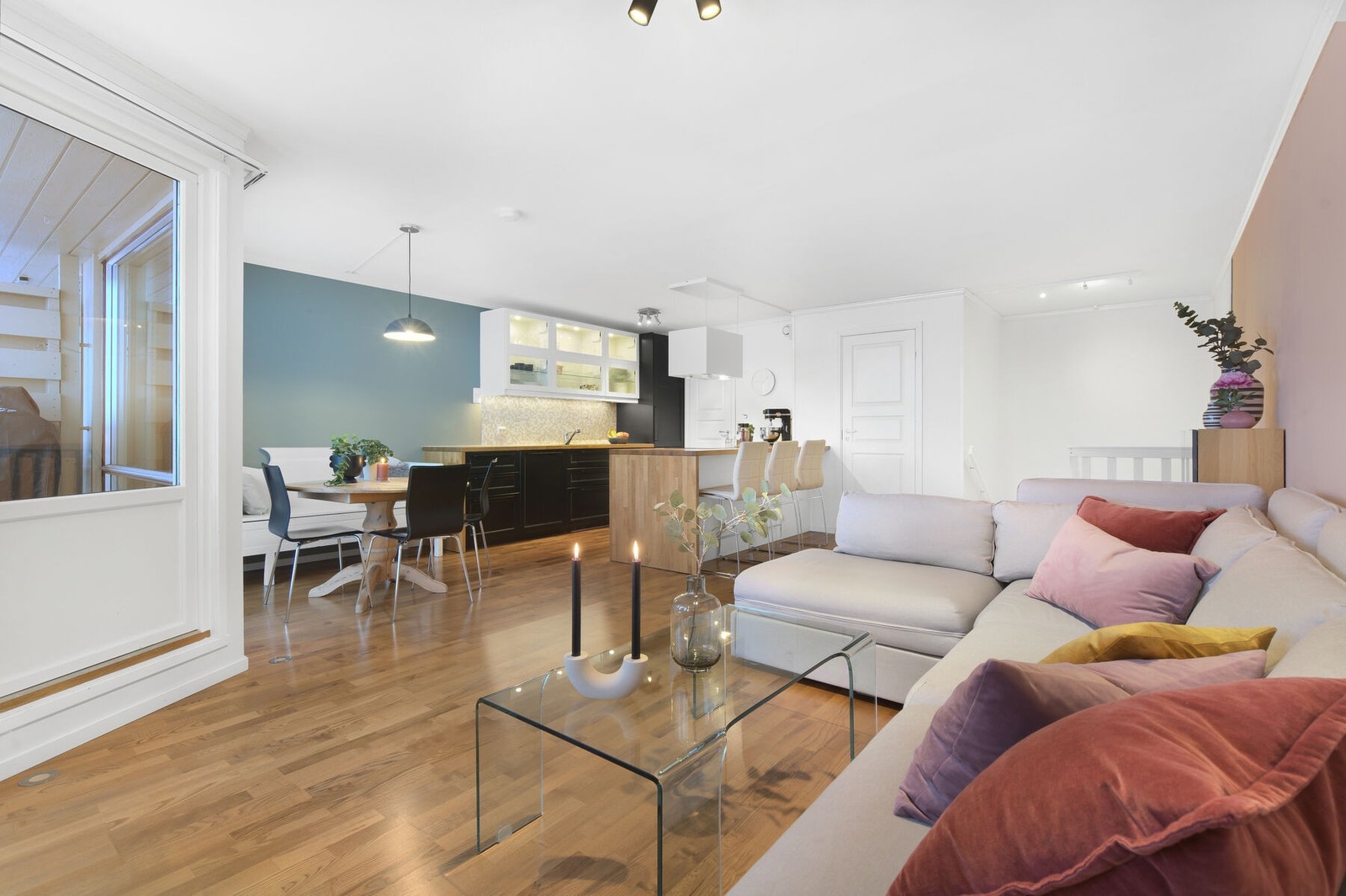 Stue / kjøkken Galleribilde