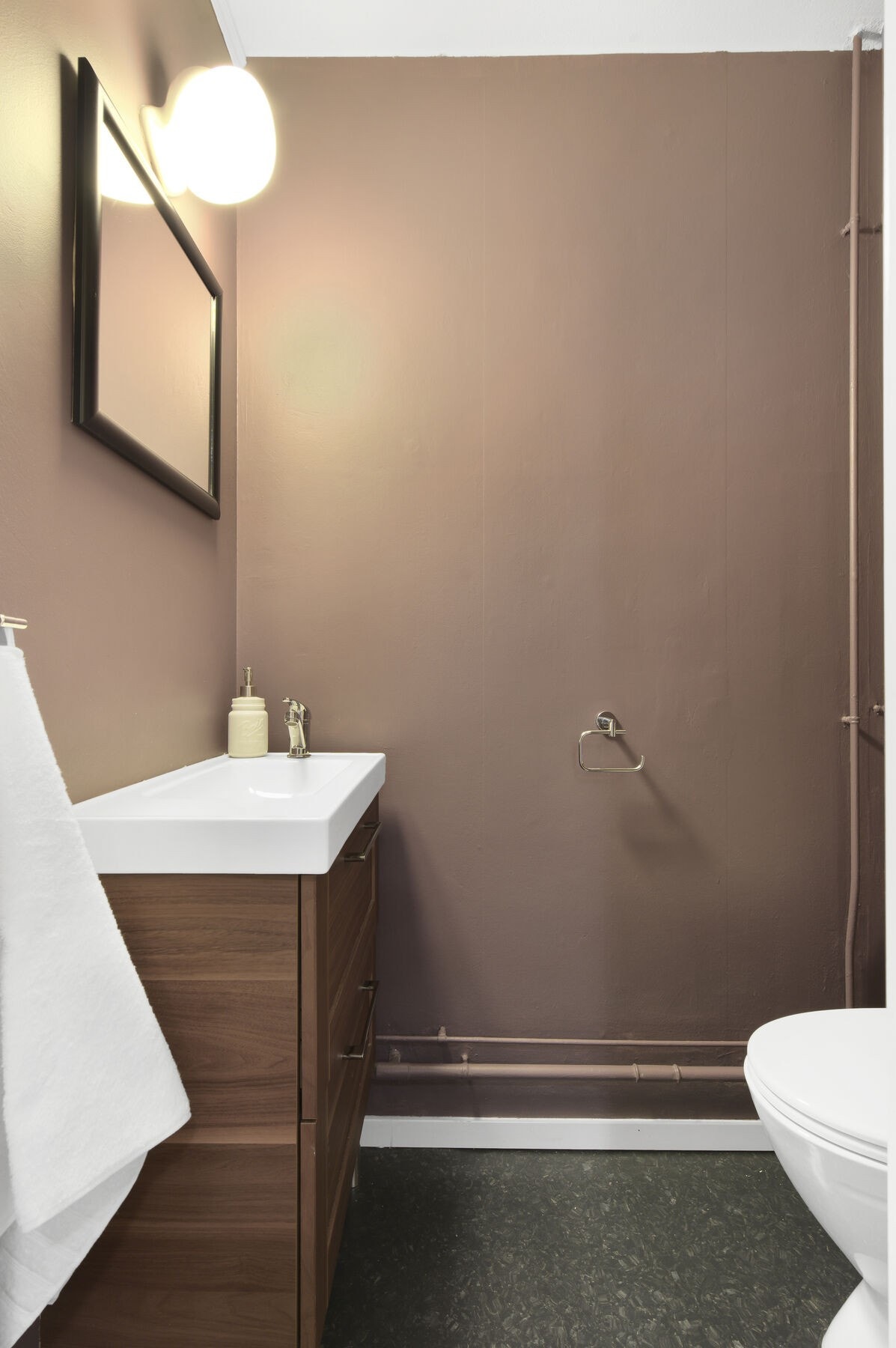 Praktisk toalettrom. Galleribilde