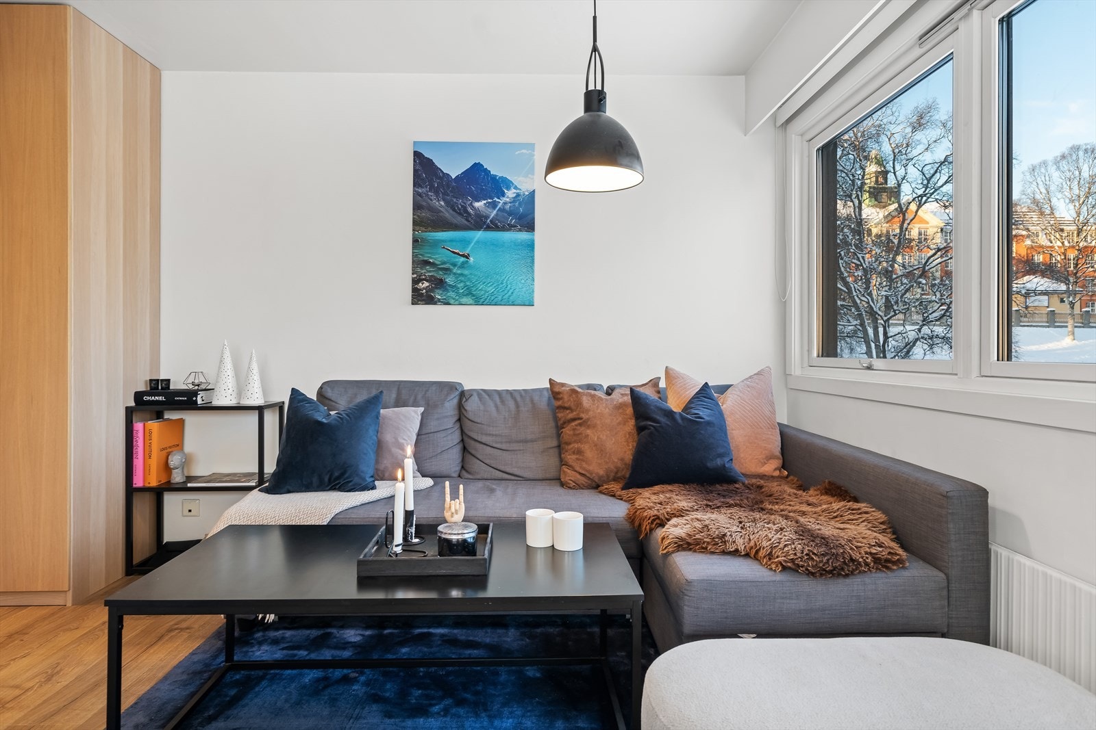 Hjørneleilighet med flott gjennomlys. Galleribilde