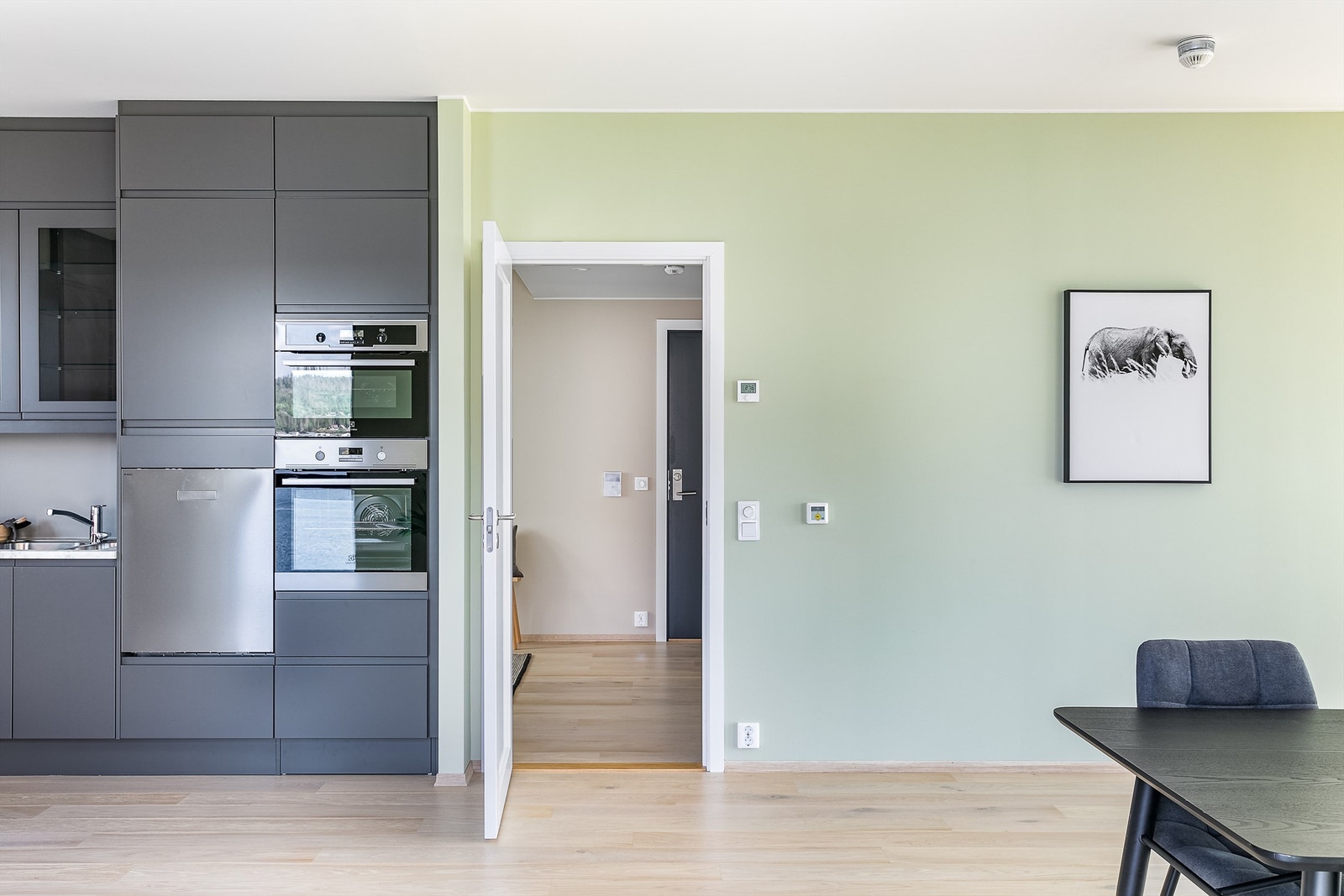 Etter hallen ankommer du direkte til den sosiale sonen. Galleribilde