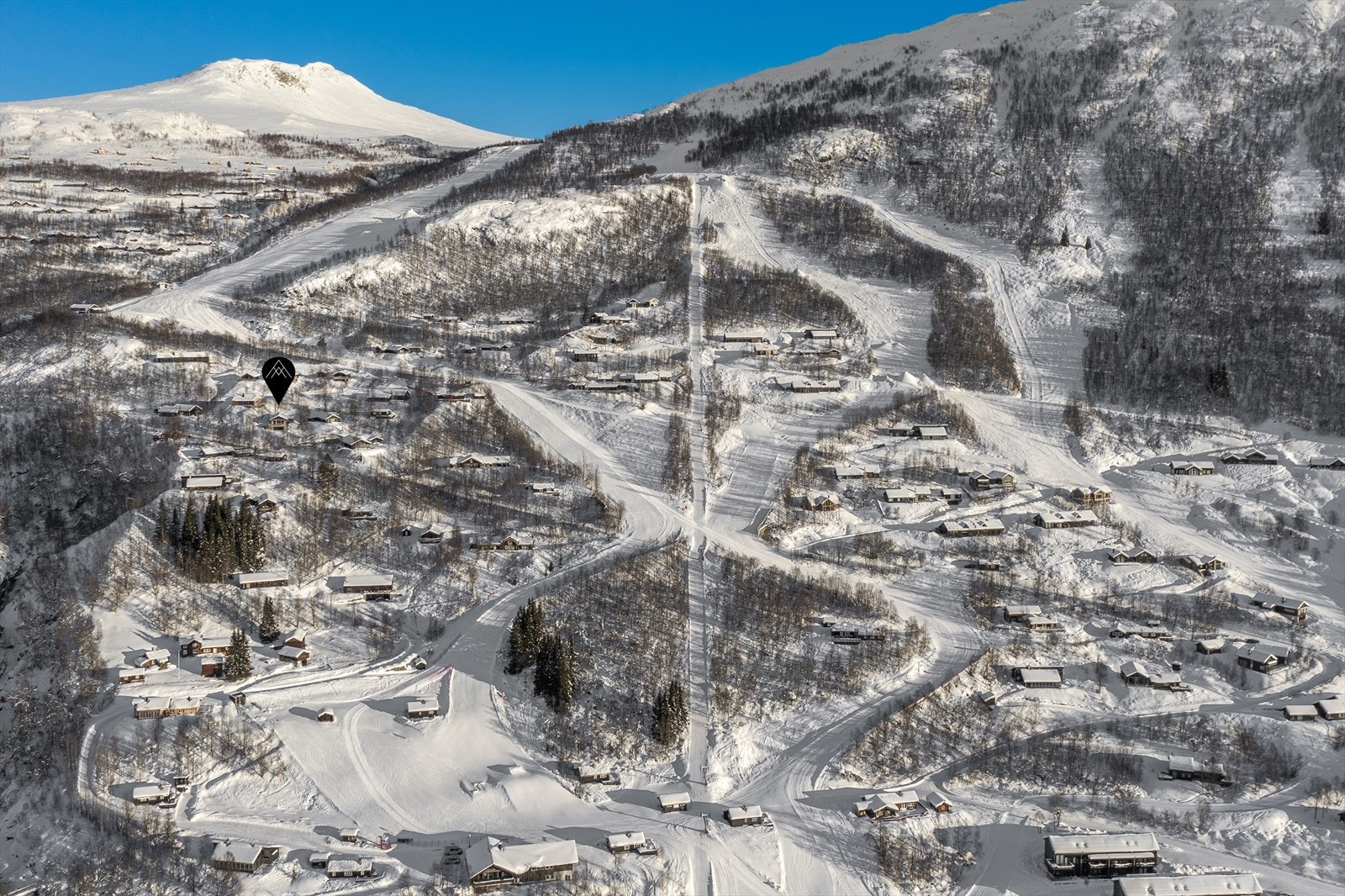 Hyttas beliggenhet i Solheisen. Galleribilde