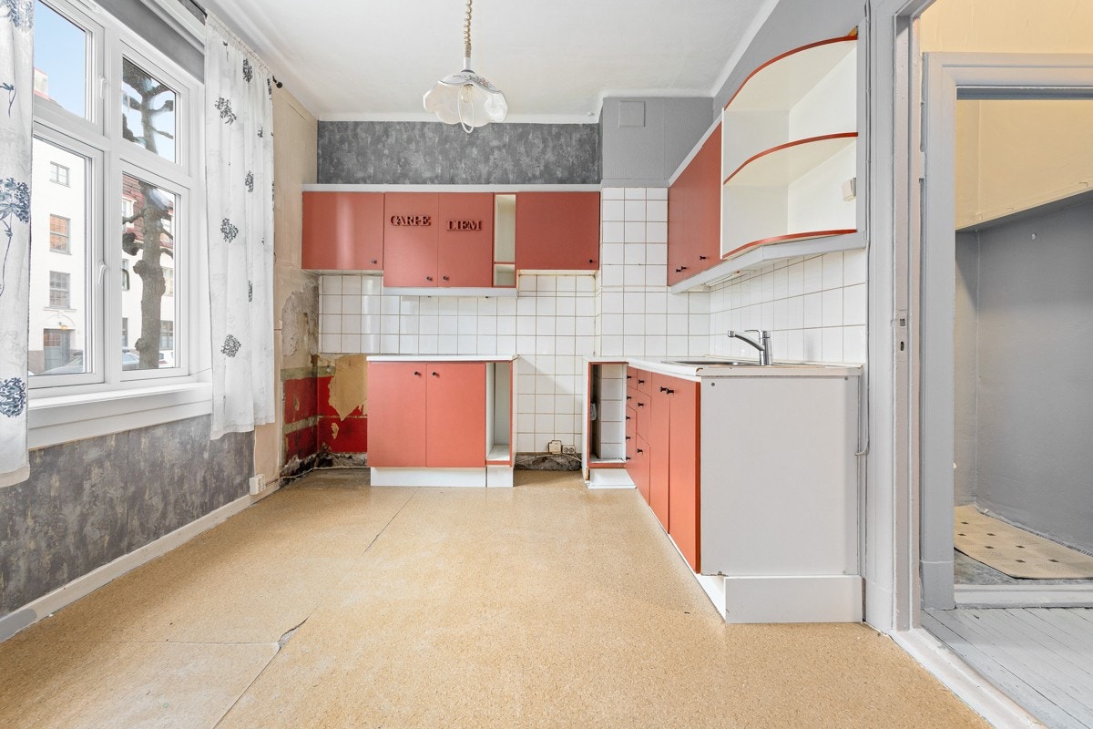 Eldre kjøkkeninnredning Galleribilde