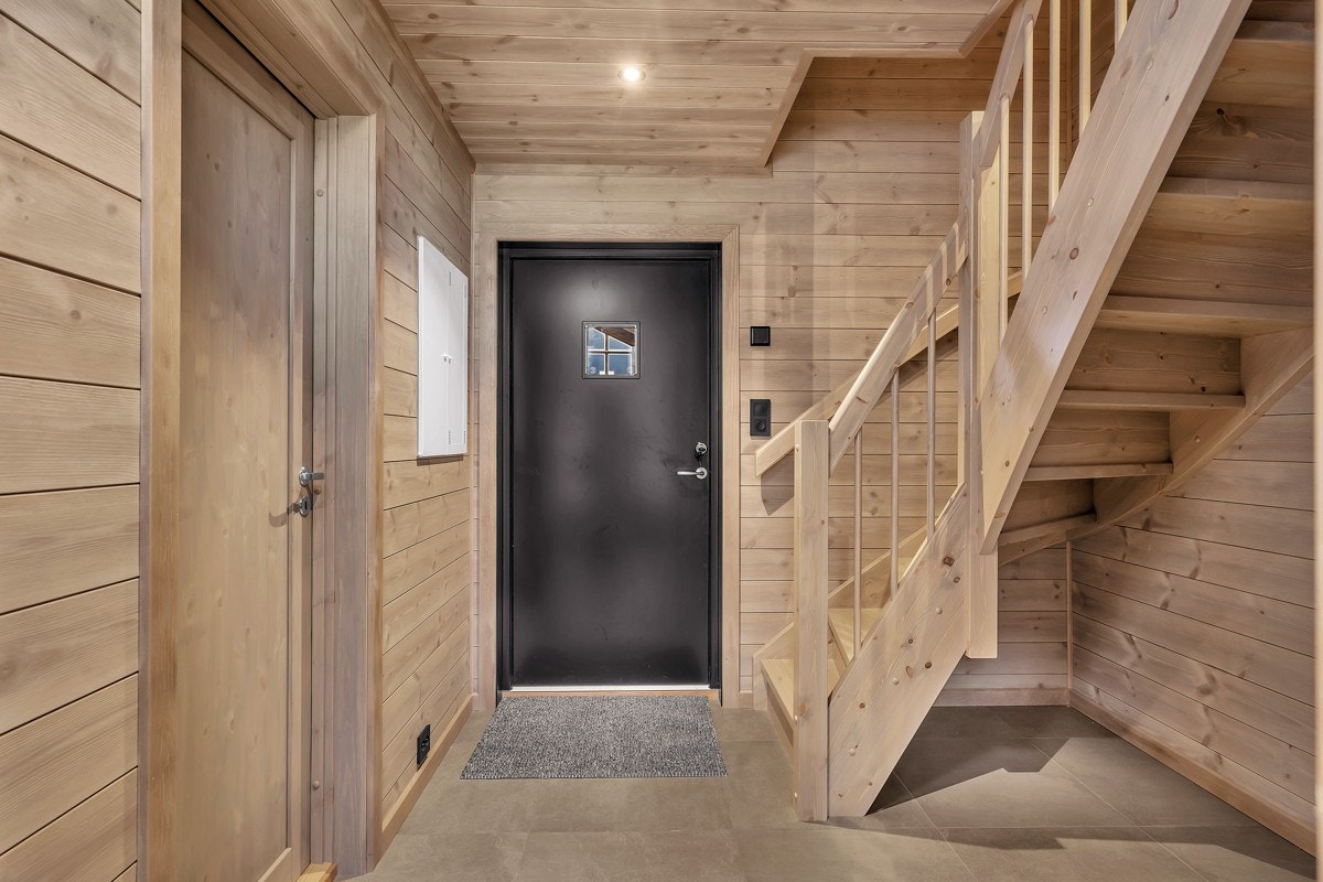 Romslig gang nede Galleribilde