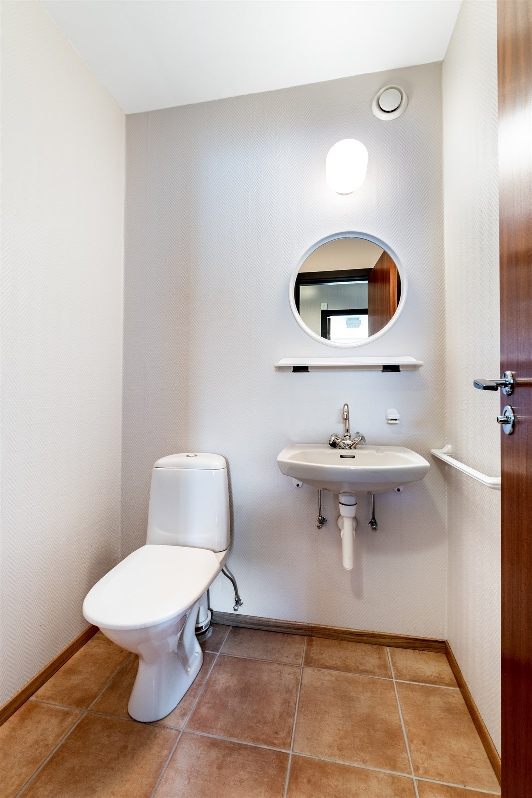 Toalettrom Galleribilde