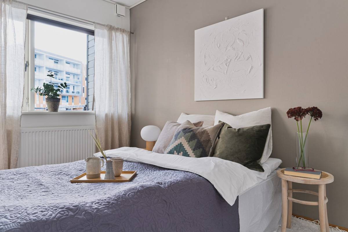 Radiator på soverommet sikrer deg en behagelig tempratur gjennom natten