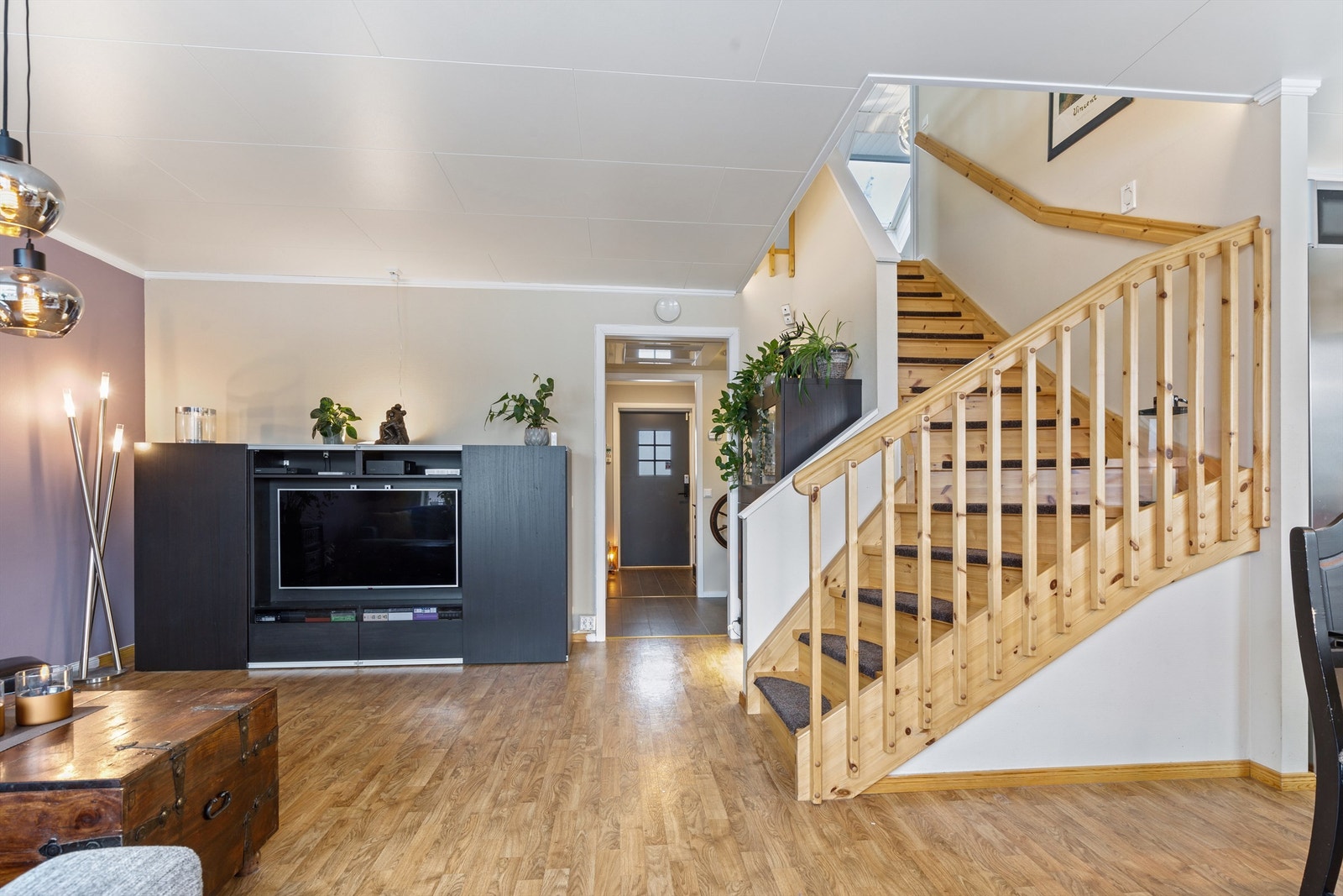 Trappen opp til leilighetens loftsetasje. Galleribilde