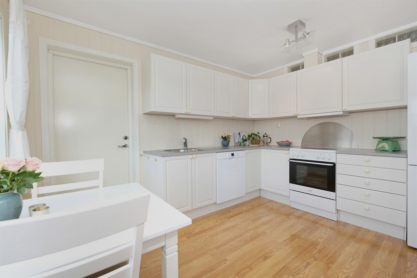 Koselig kjøkken (komfyr medfølger ikke) Galleribilde