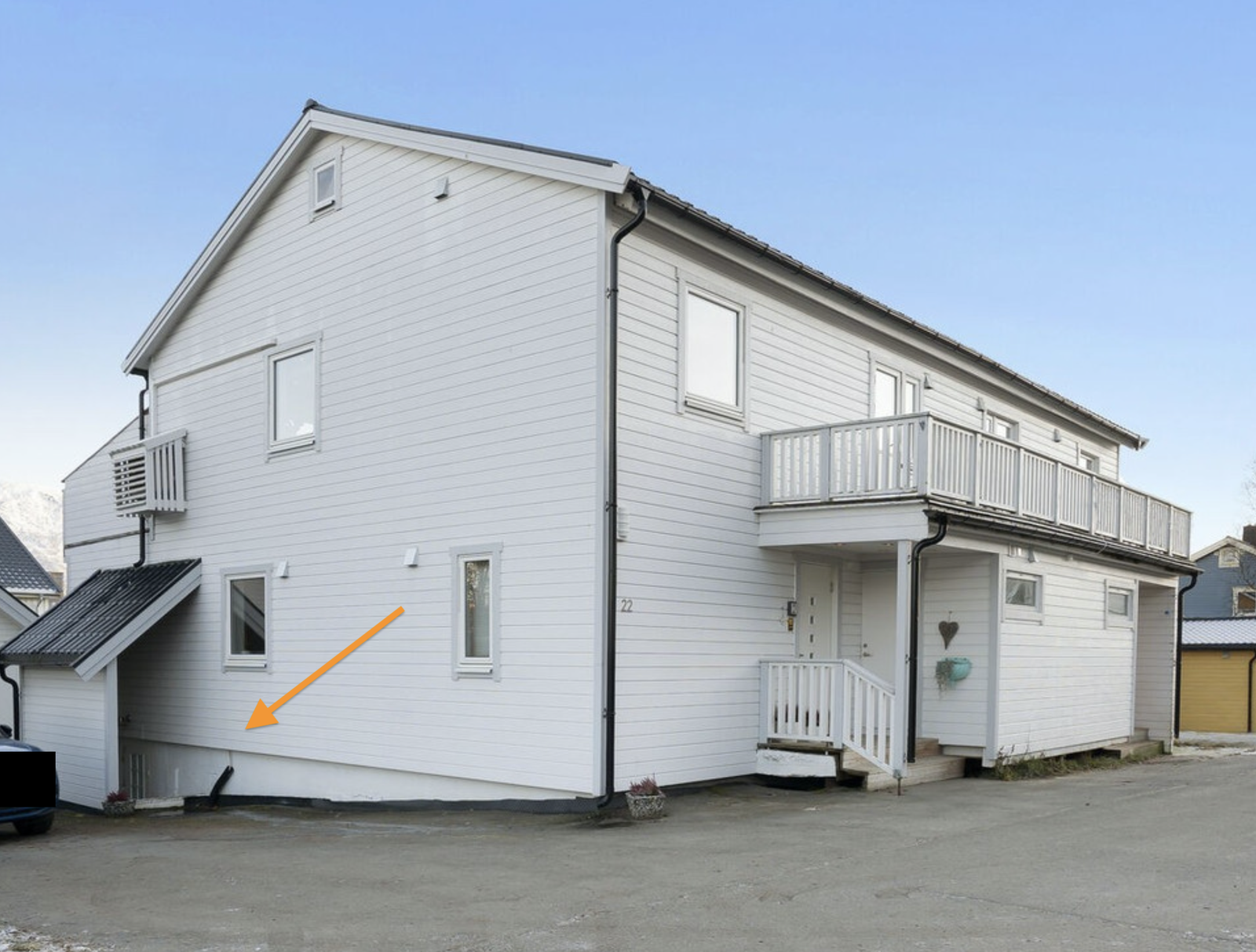 Egen inngang. Galleribilde