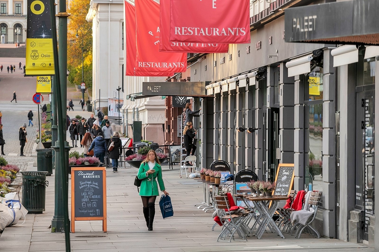 Karl Johan gate ligger like ved Galleribilde