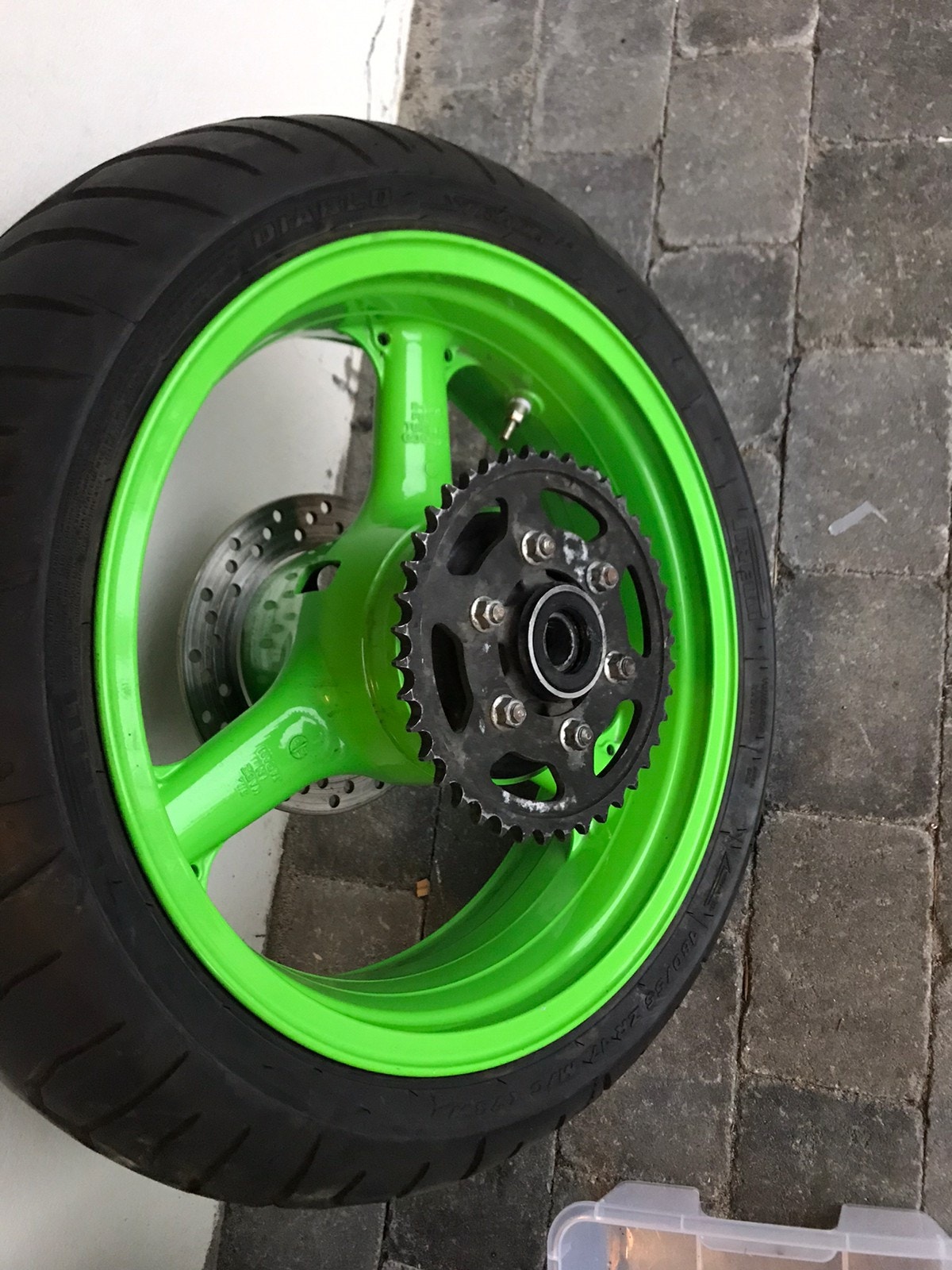Nylakkerte kawasaki zx-9r felger 1998-2000 | FINN-torget