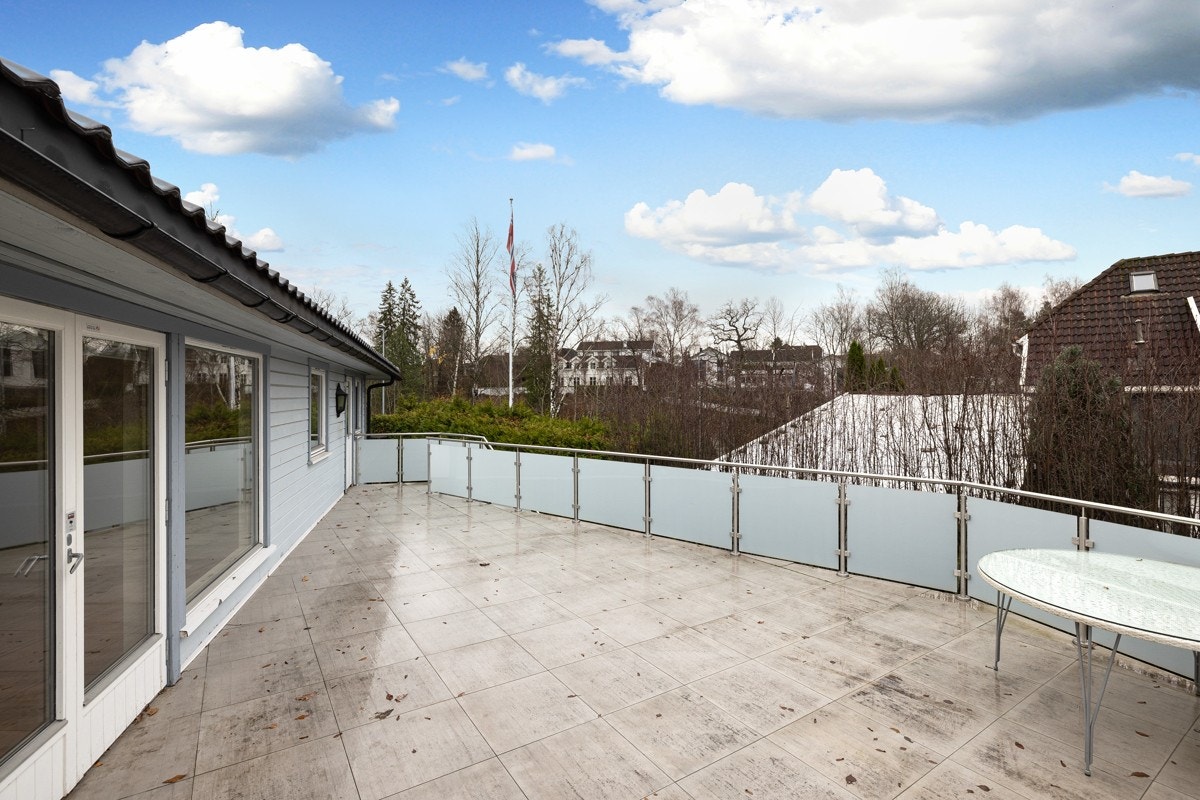Terrasse mot syd/øst Galleribilde