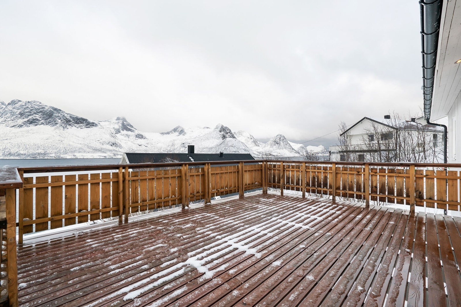 Stor veranda fra stuen Galleribilde